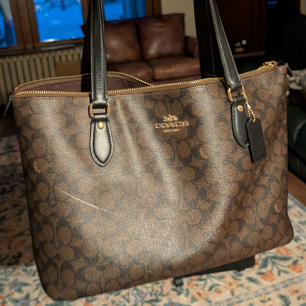 Coach Signature Black And Brown Tote